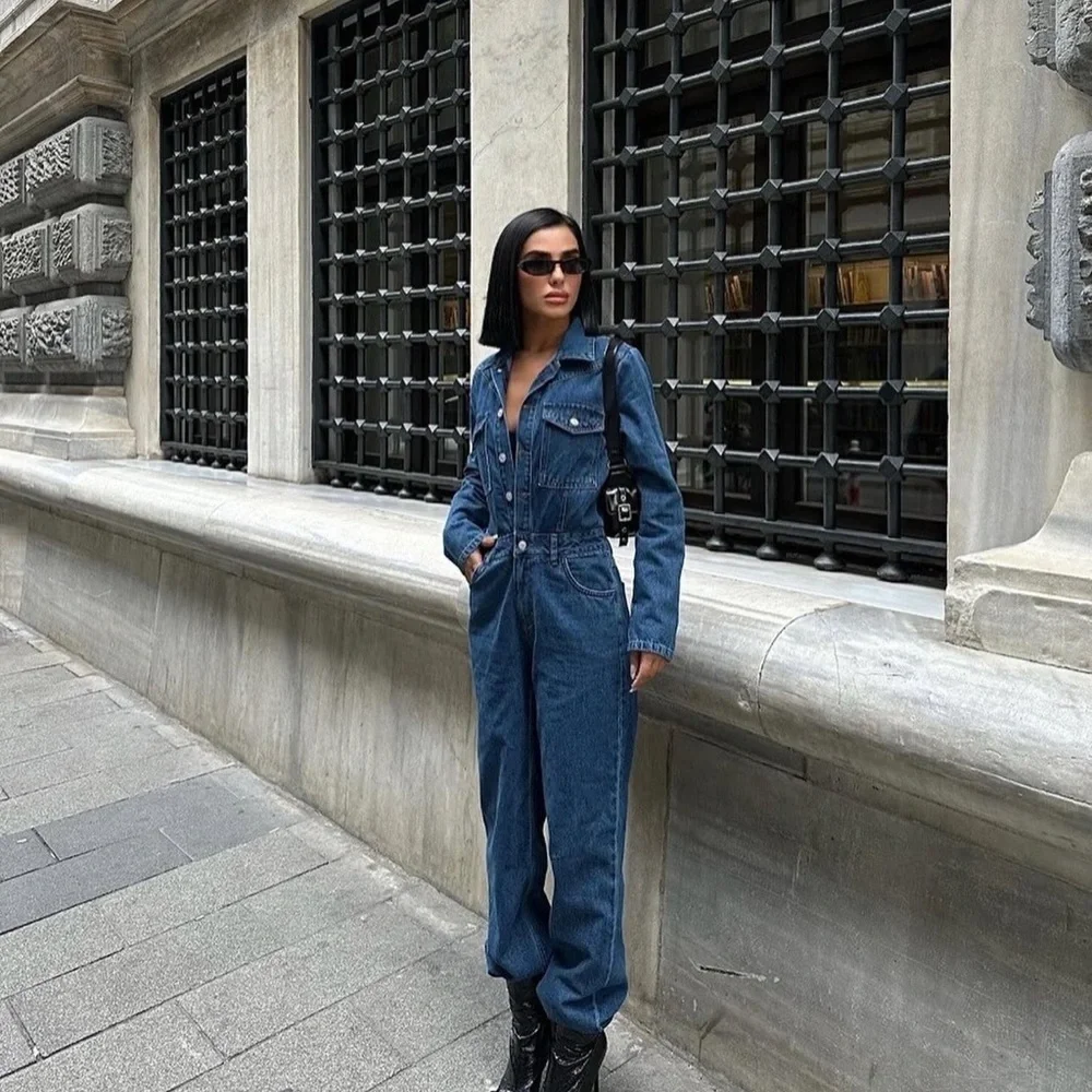 Denim Jumpsuit for women - Picture 8 of 9